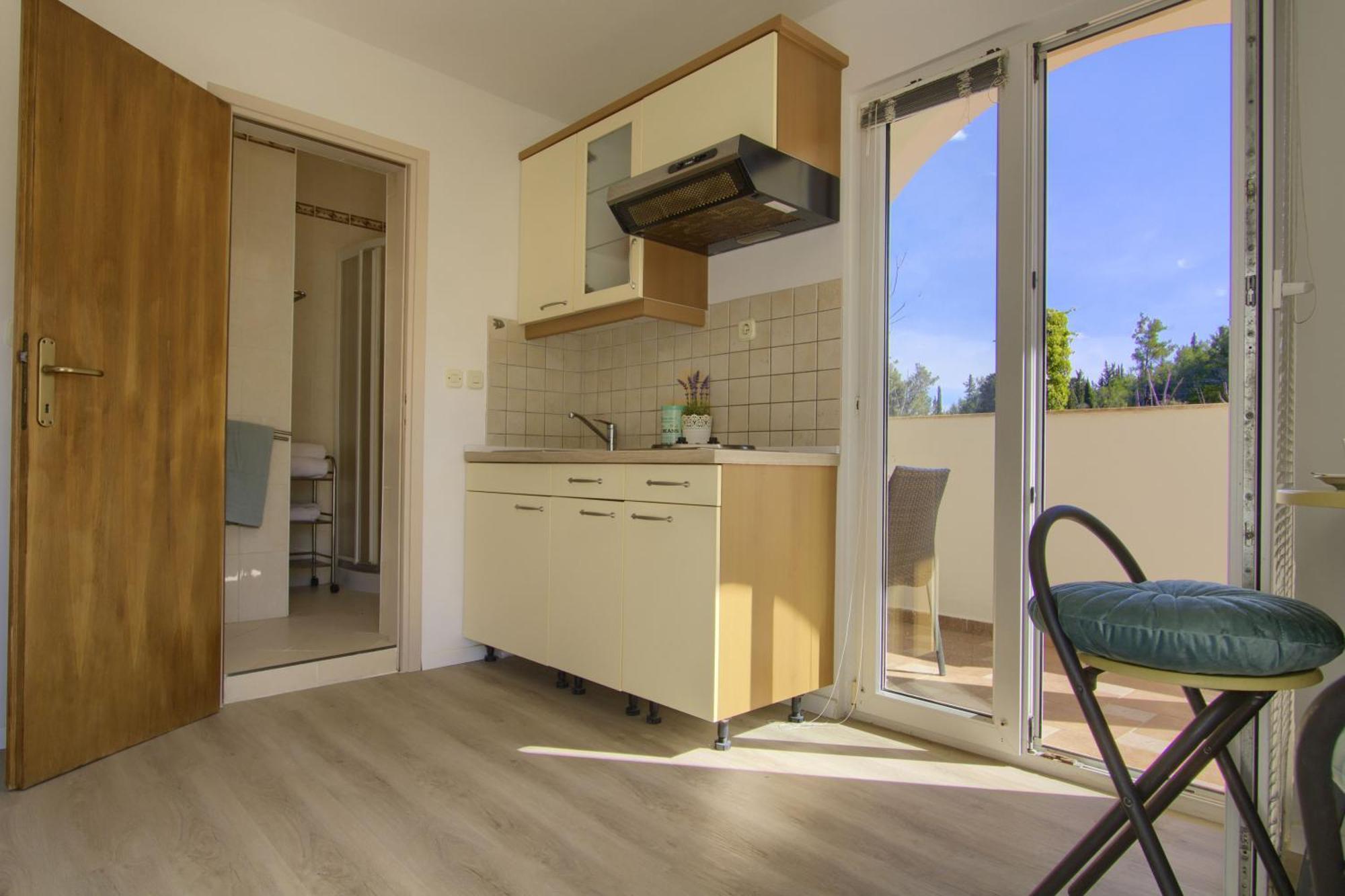 Sunshine Place By The Beach Lukoran Chambre photo